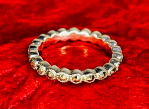 ornate-echo-dual-finger-ring